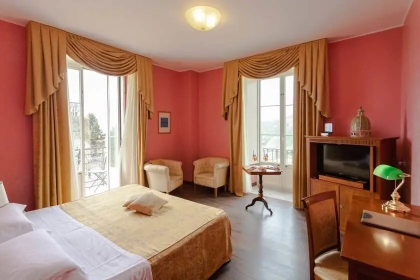 Excelsior Palace Hotel gallery image 16