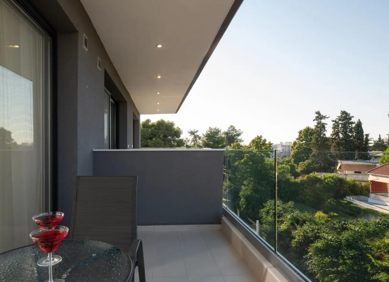 Light Blue Luxury Hotel gallery image 13