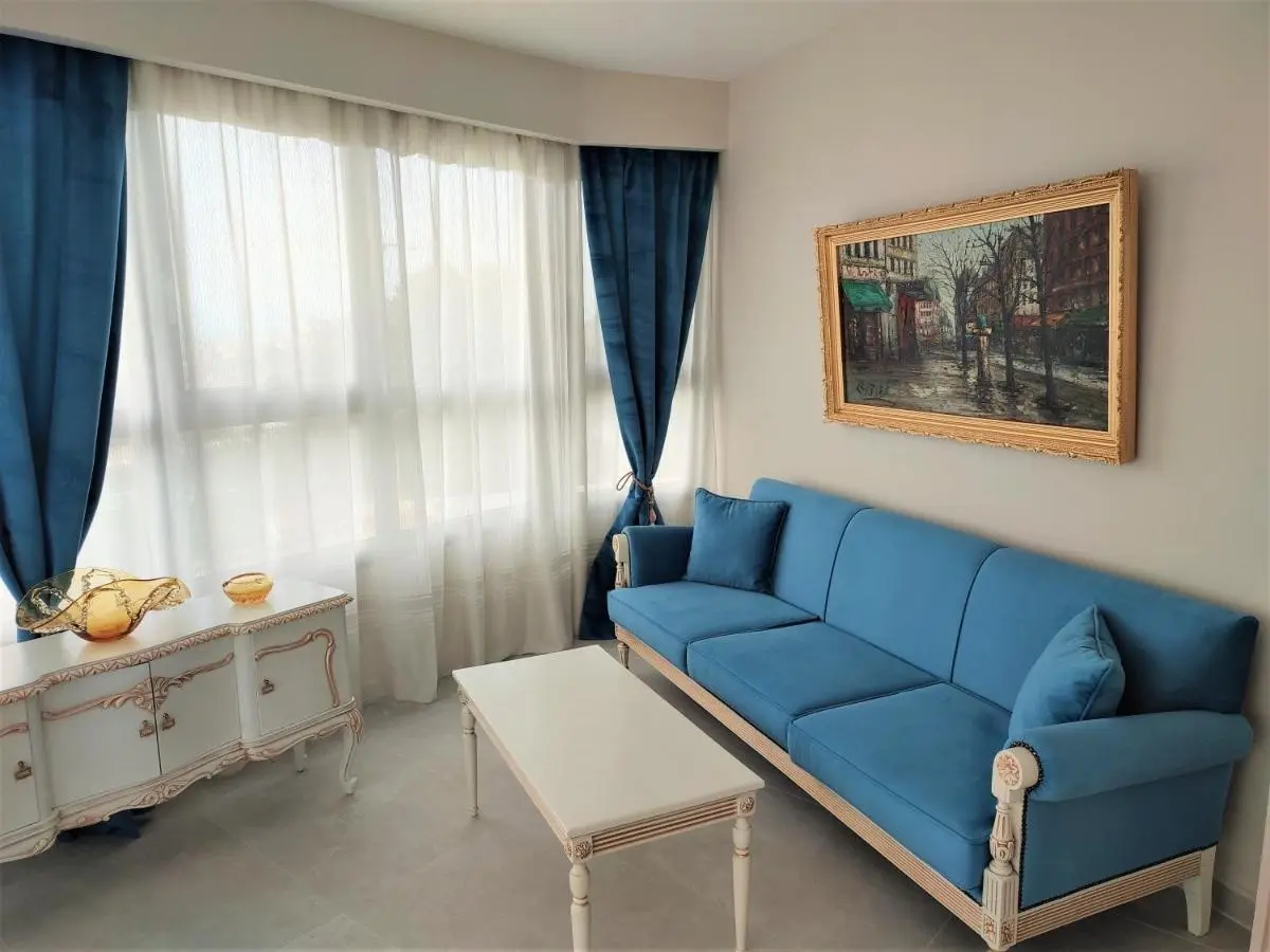 Light Blue Luxury Hotel gallery image 9