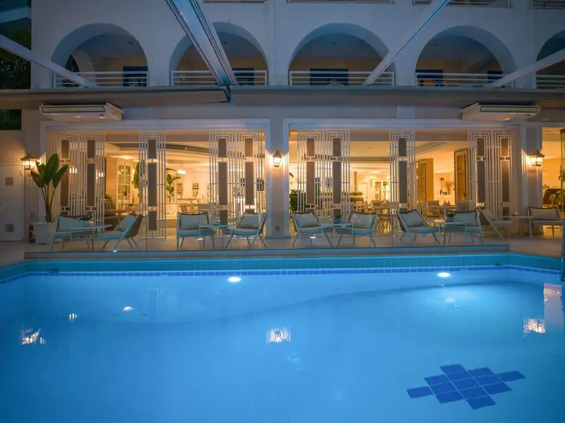 Secret Paradise Hotel