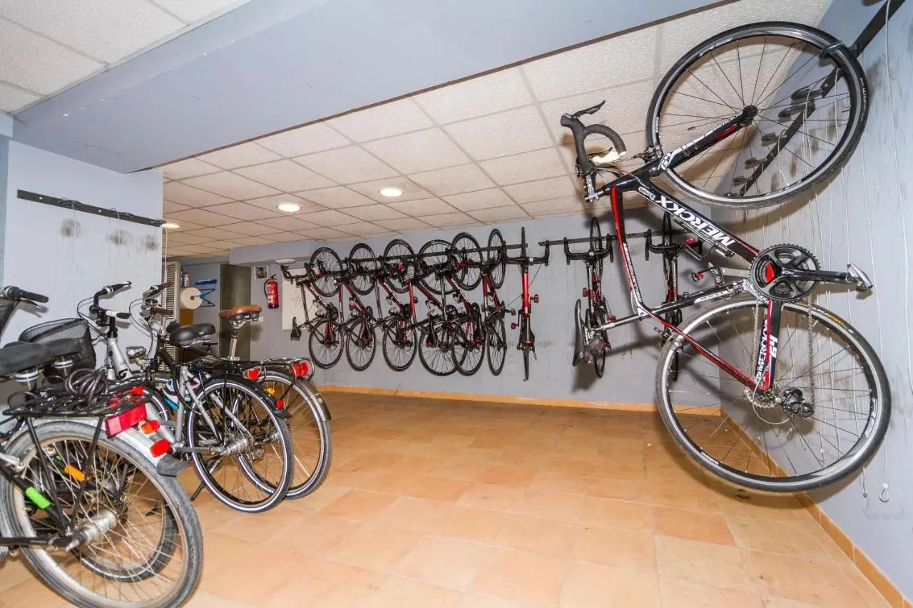 EIX Alcudia Hotel gallery image 8