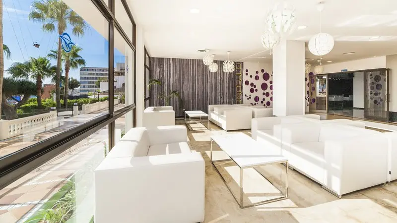 Globales Honolulu Hotel gallery image 19