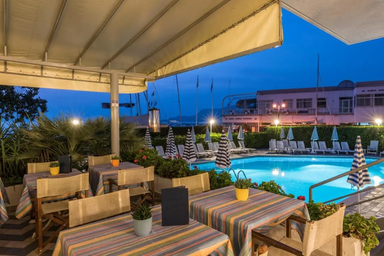 Nettuno Hotel gallery image 3
