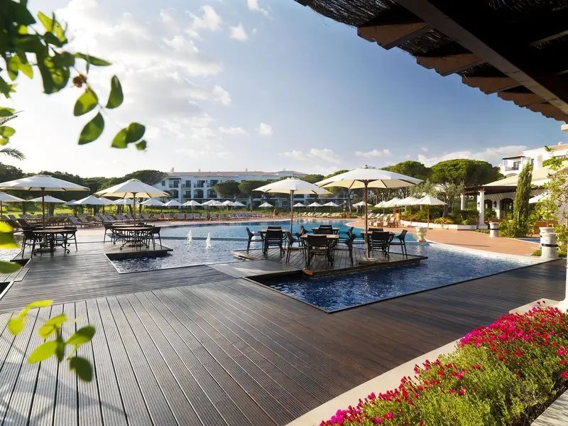 Pine Cliffs Resort gallery image 6