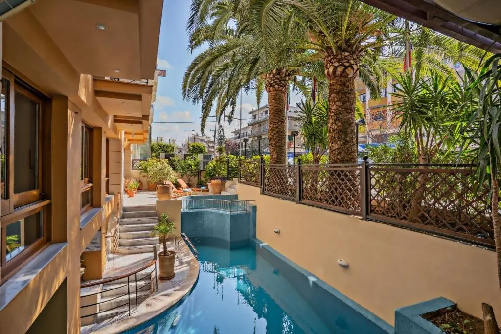 Brascos Hotel gallery image 2
