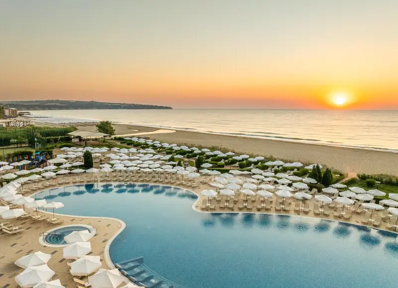 Alua Helios Bay gallery image 6
