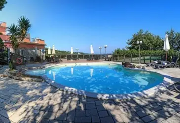 Hotel and Village Prestige