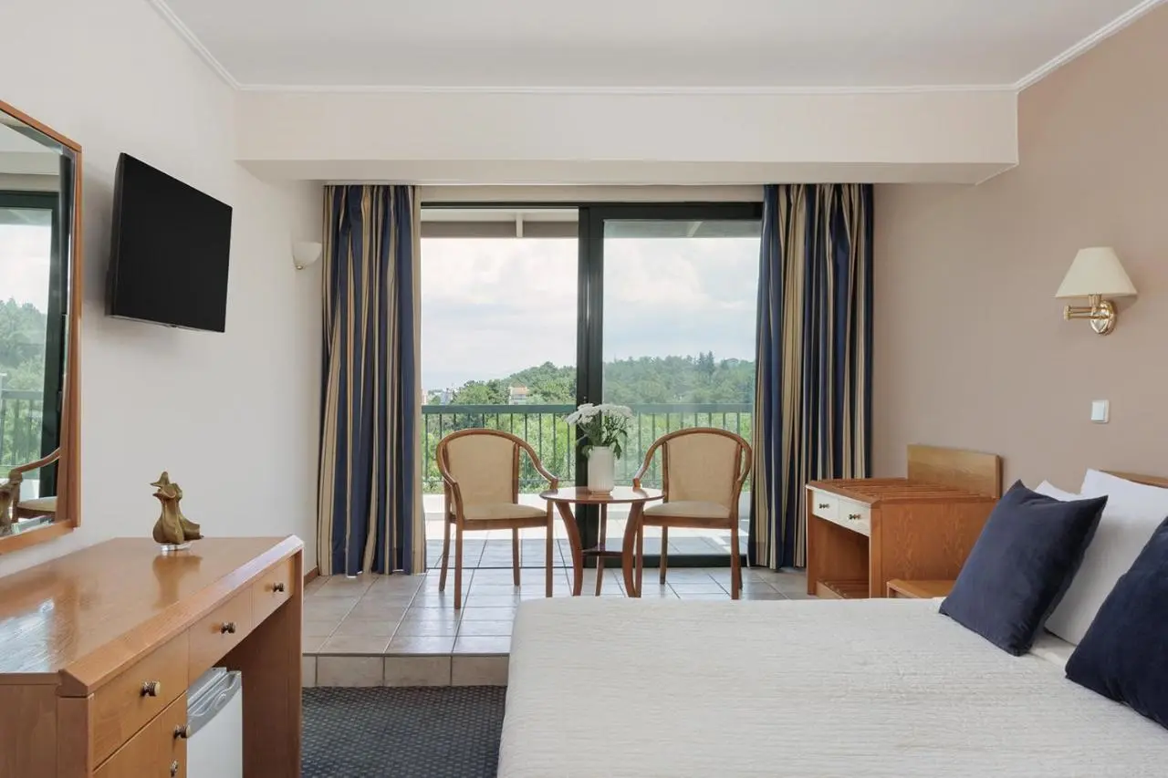 Sun Beach Hotel gallery image 8