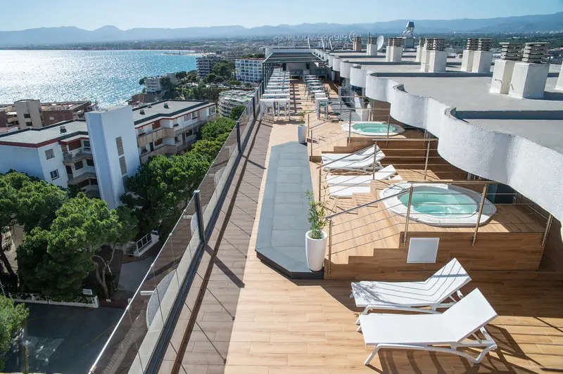 Salou Sunset by Pierre & Vacances (Formerly known as Playa de Oro) gallery image 18