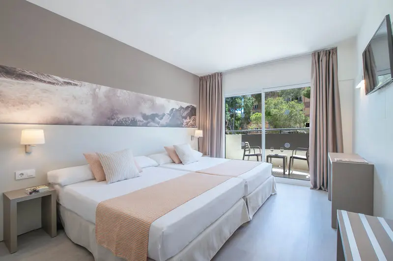 Salou Sunset by Pierre & Vacances (Formerly known as Playa de Oro) gallery image 10