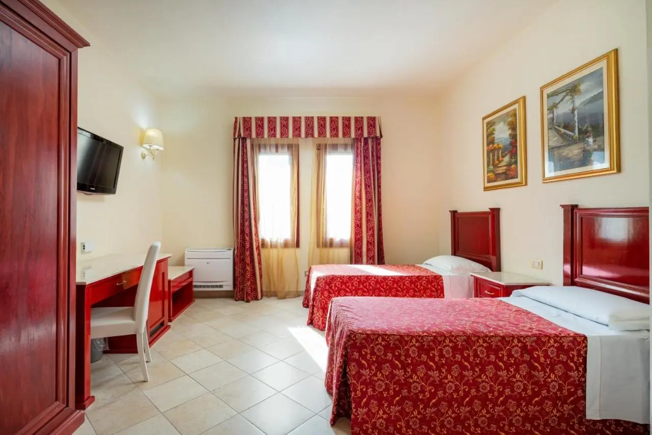 Hotel Regina Elena gallery image 5