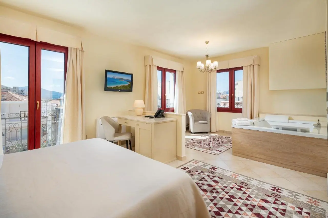 Hotel Regina Elena gallery image 9
