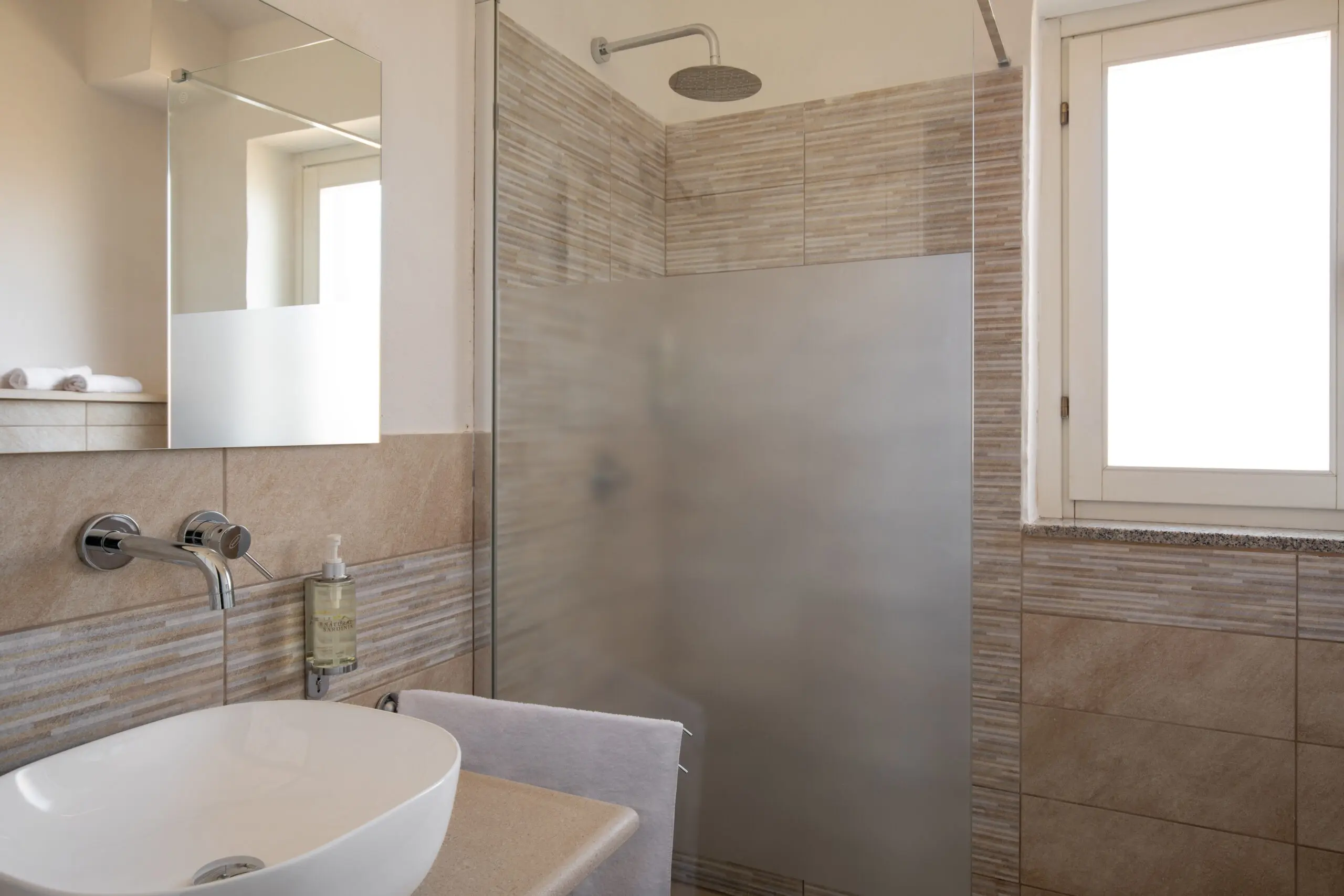 Castello Hotel gallery image 11