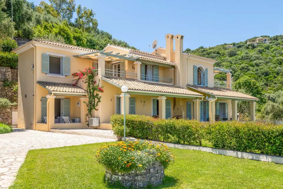 Villa Irida