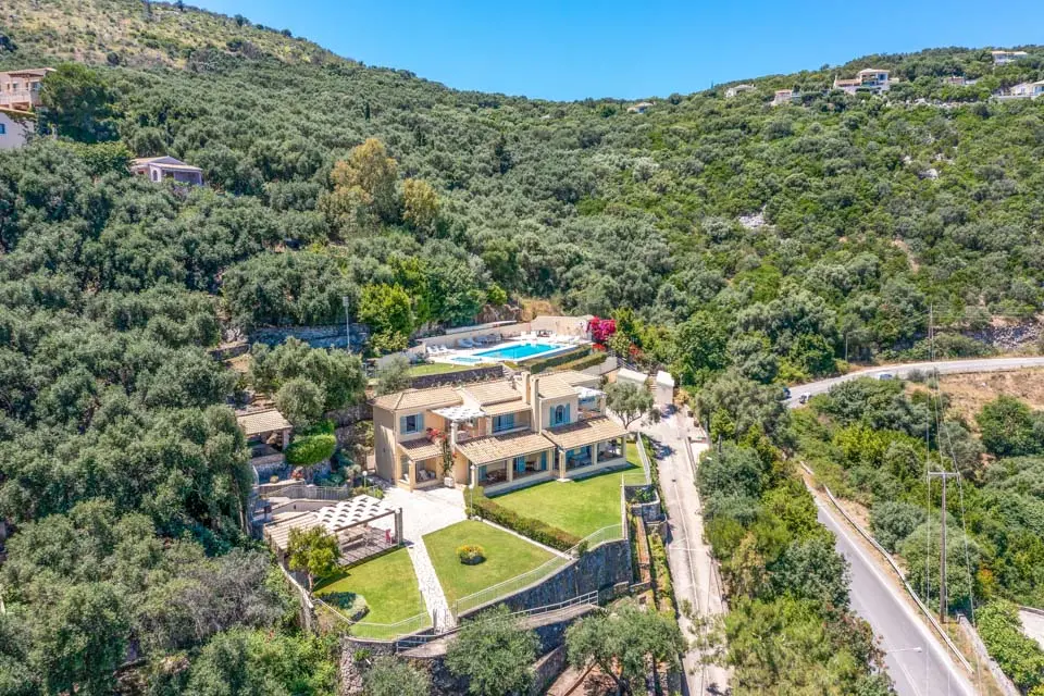 Villa Irida