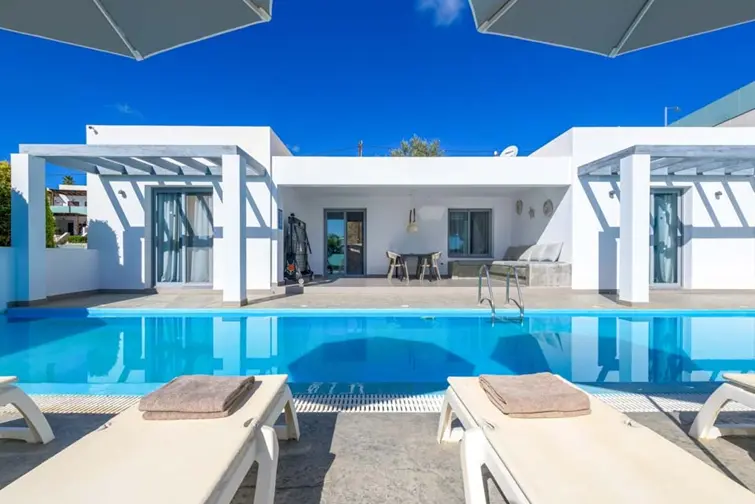 Villa Pefko