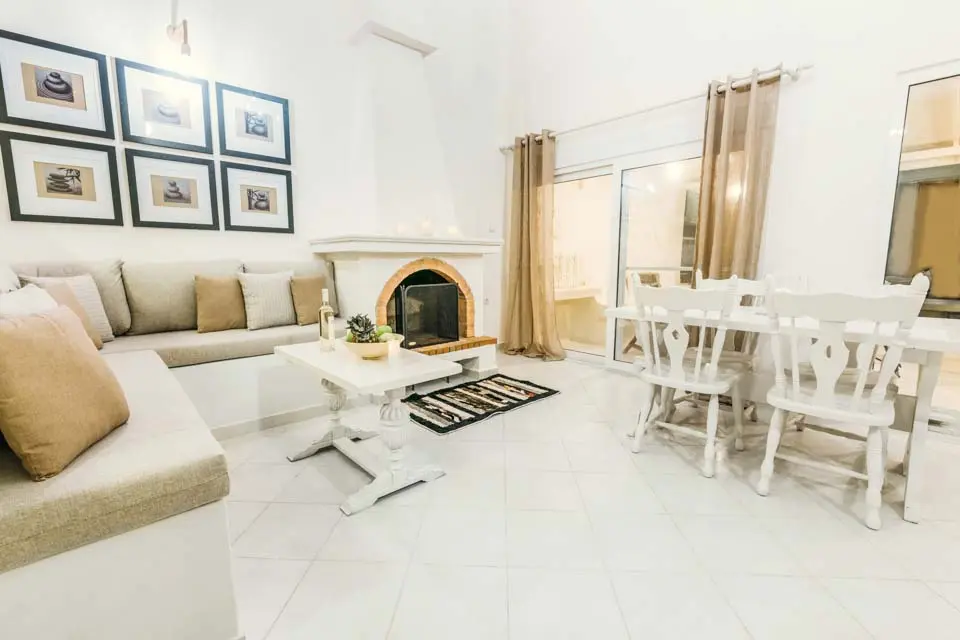 Ammos Beach House