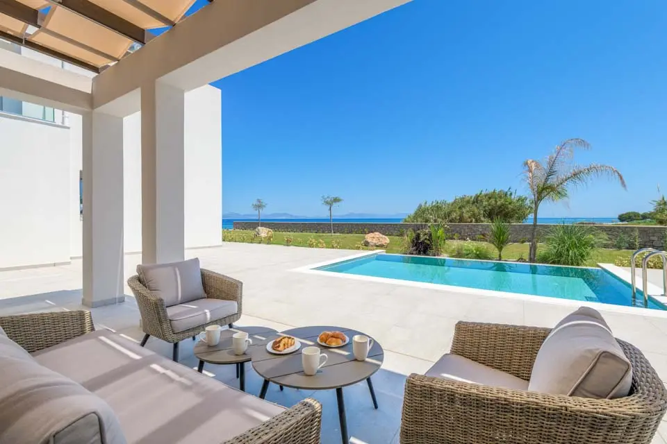 Villa Panaxia Akte