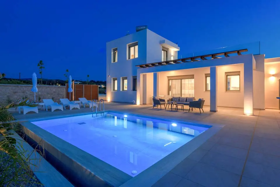 Villa Panaxia Akte