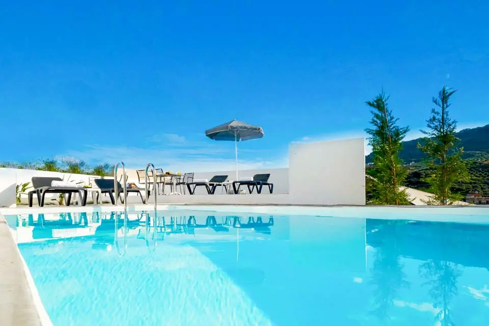 Villa Paradiso Tessera