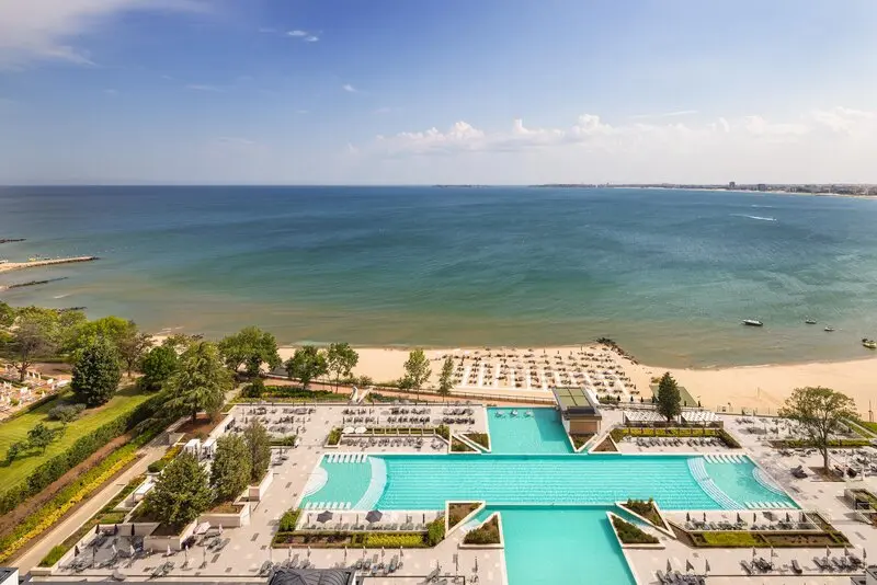 Secrets Sunny Beach Resort gallery image 18