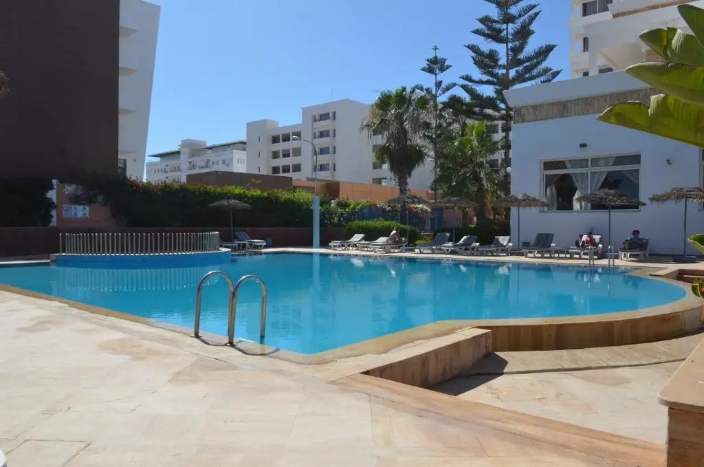 Intouriste Apartments gallery image 1