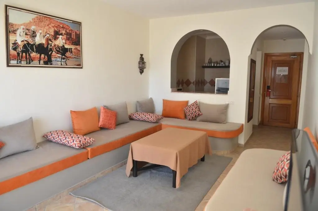 Intouriste Apartments gallery image 17