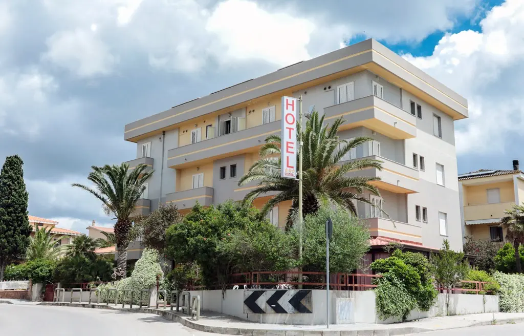 Mistral Hotel