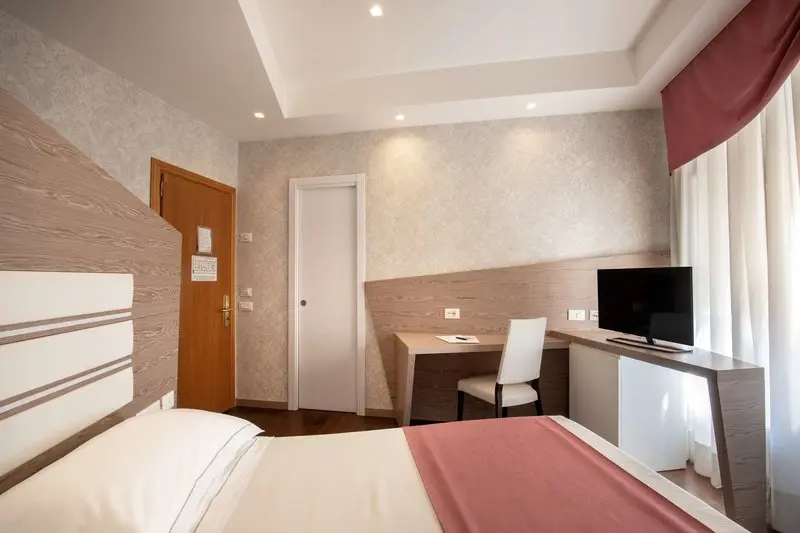 Diana Roof Garden Hotel Rome gallery image 15