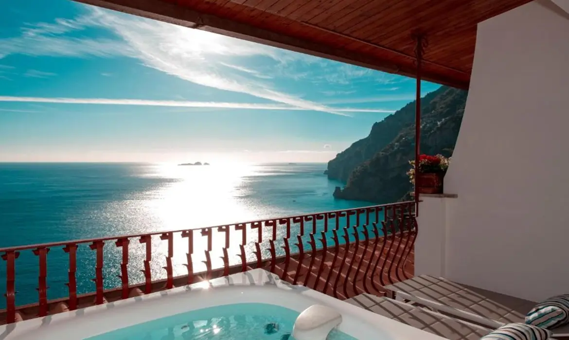 Eden Roc Hotel