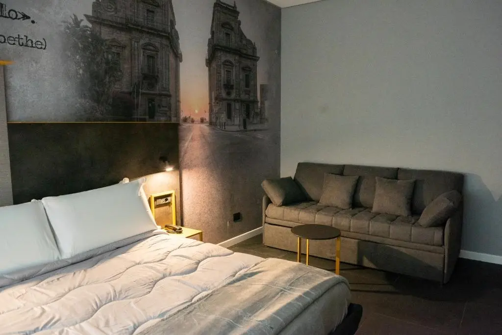 Alma Hotel gallery image 9