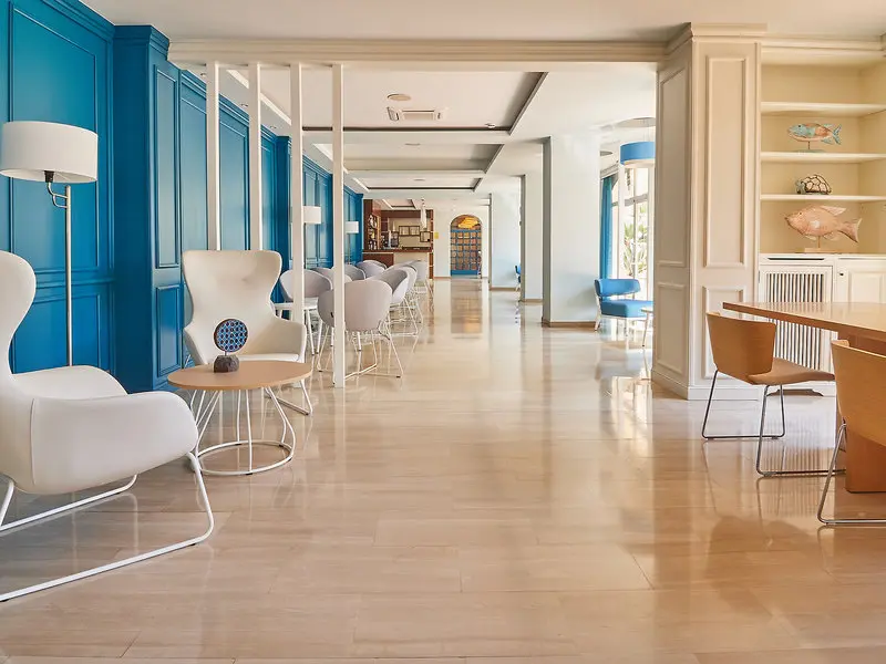 Hotel Monica gallery image 8