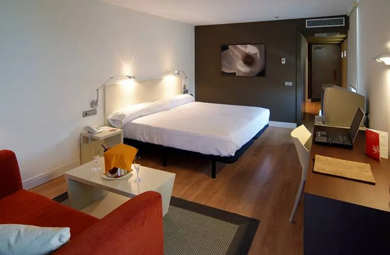 Magnolia Hotel Salou - Adults Only gallery image 4