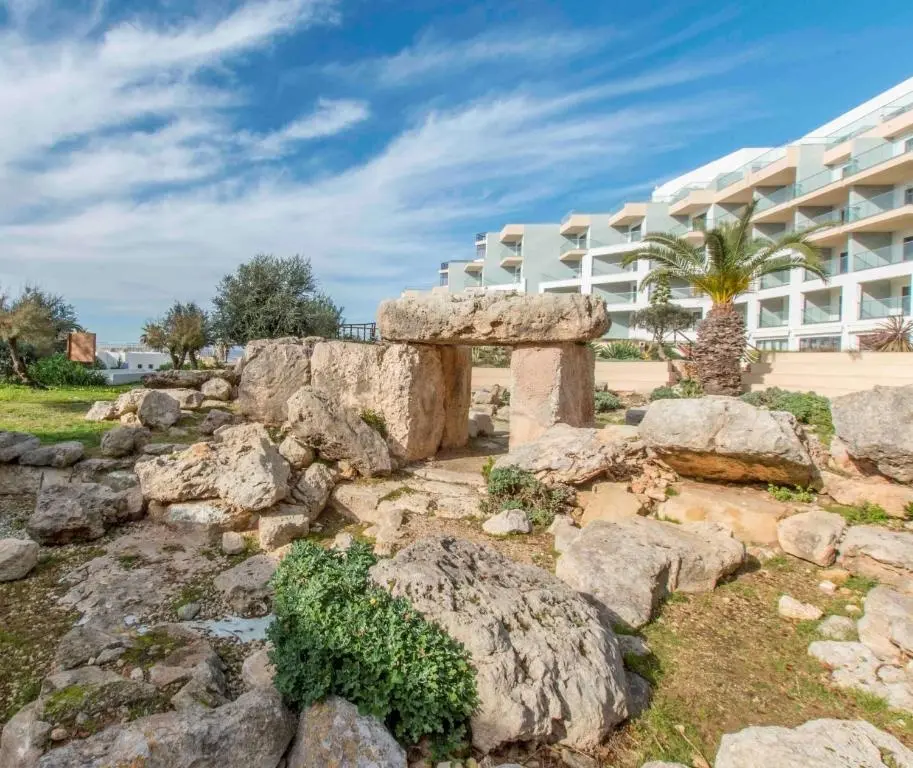 Double Tree Hilton Malta gallery image 1