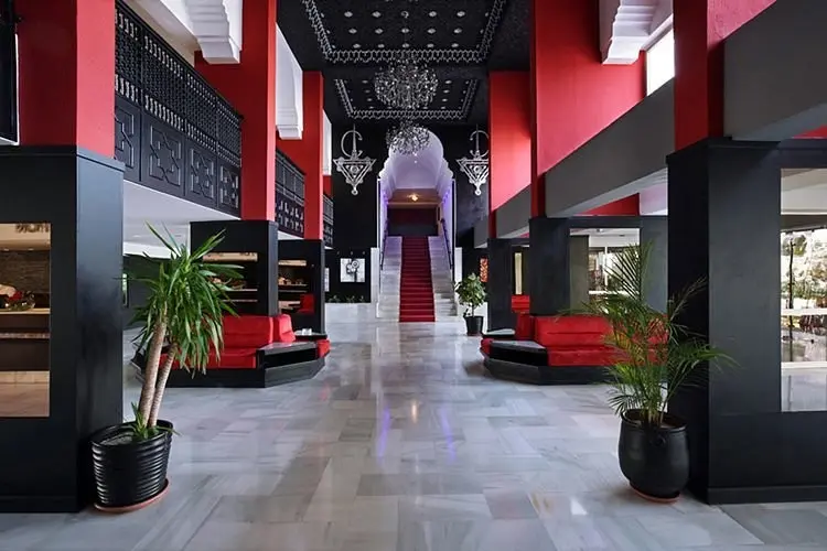Anezi Tower Hotel gallery image 2
