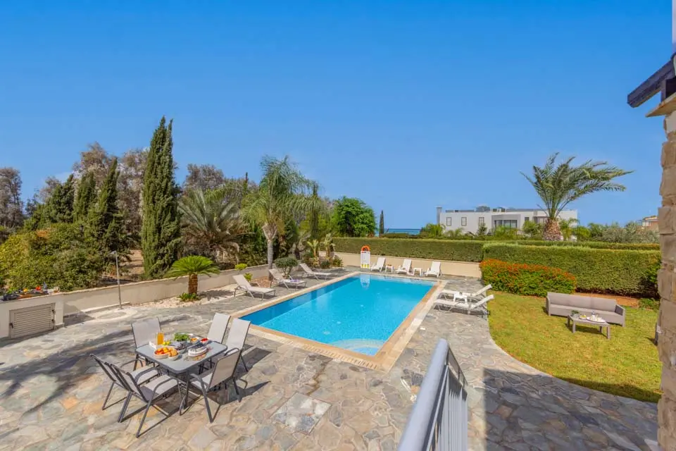 Villa Prosperity