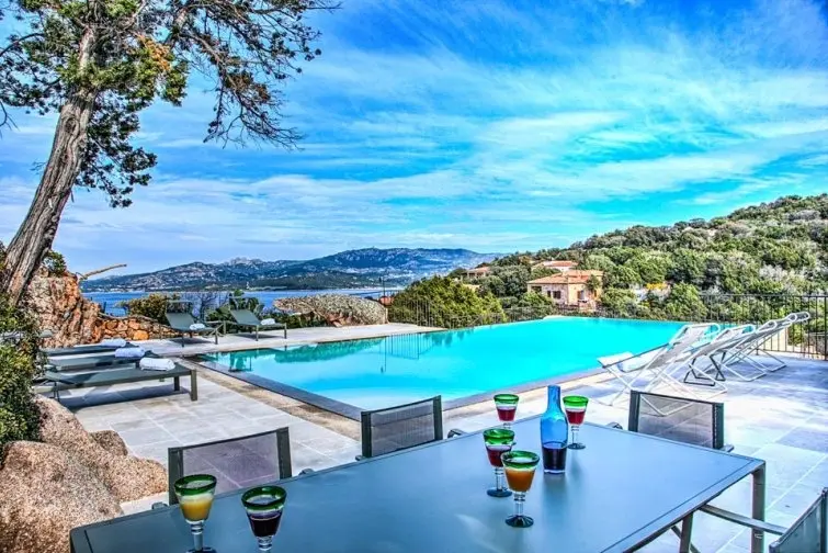 Villa Sapphire Heights