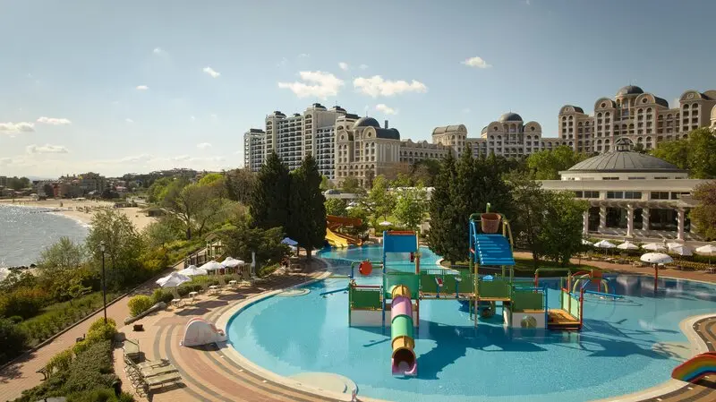 Dreams Sunny Beach Resort & Spa gallery image 1