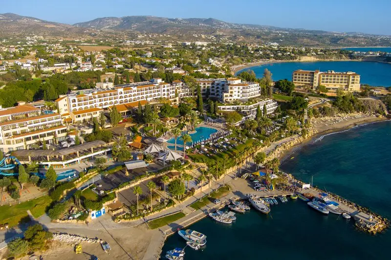 Coral Beach Hotel & Resort gallery image 27