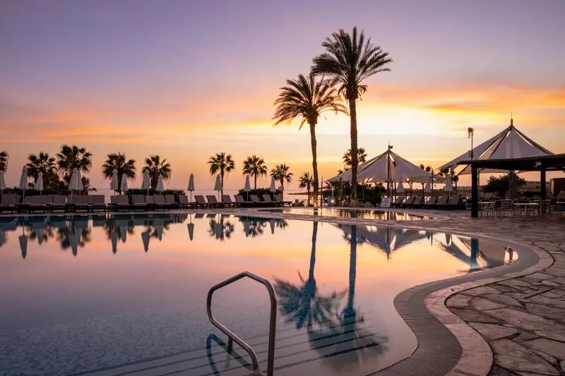 Coral Beach Hotel & Resort gallery image 1