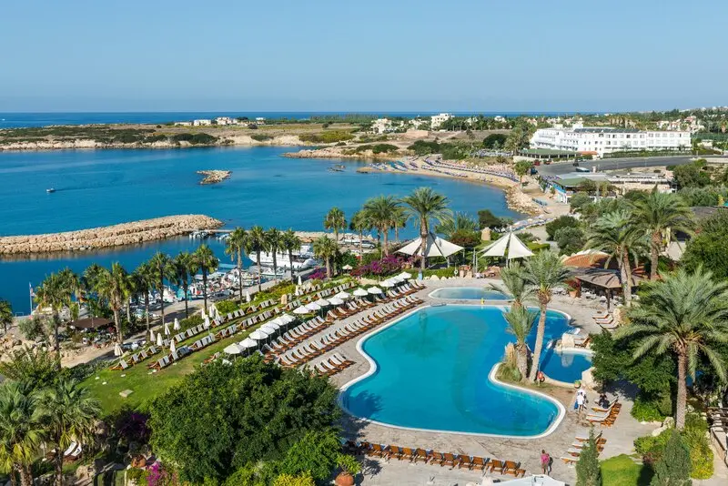 Coral Beach Hotel & Resort gallery image 4