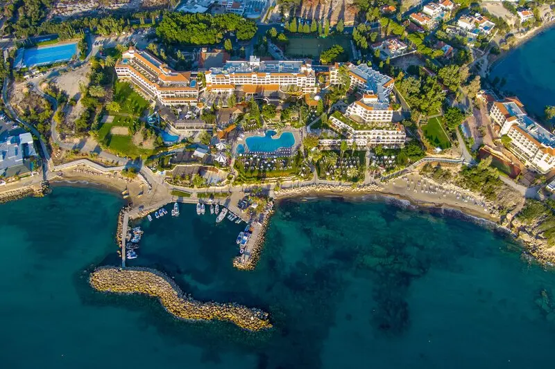 Coral Beach Hotel & Resort gallery image 25