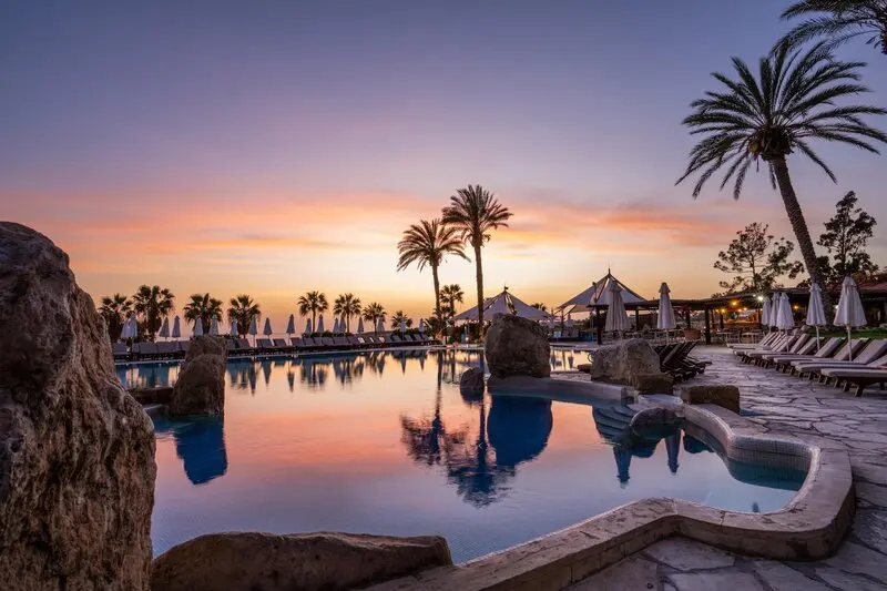 Coral Beach Hotel & Resort gallery image 13
