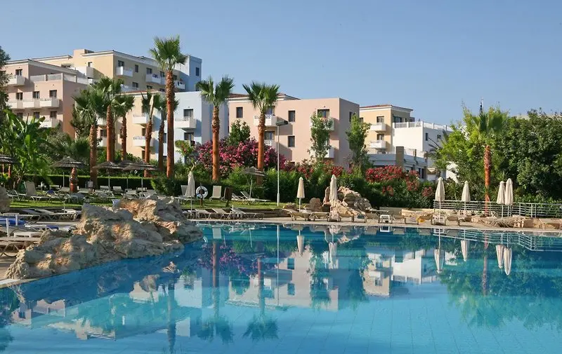 St George Beach Hotel & Spa Resort