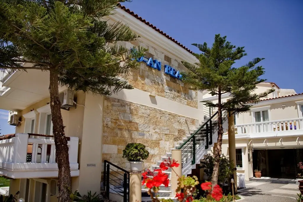 Jo An Beach Hotel gallery image 6