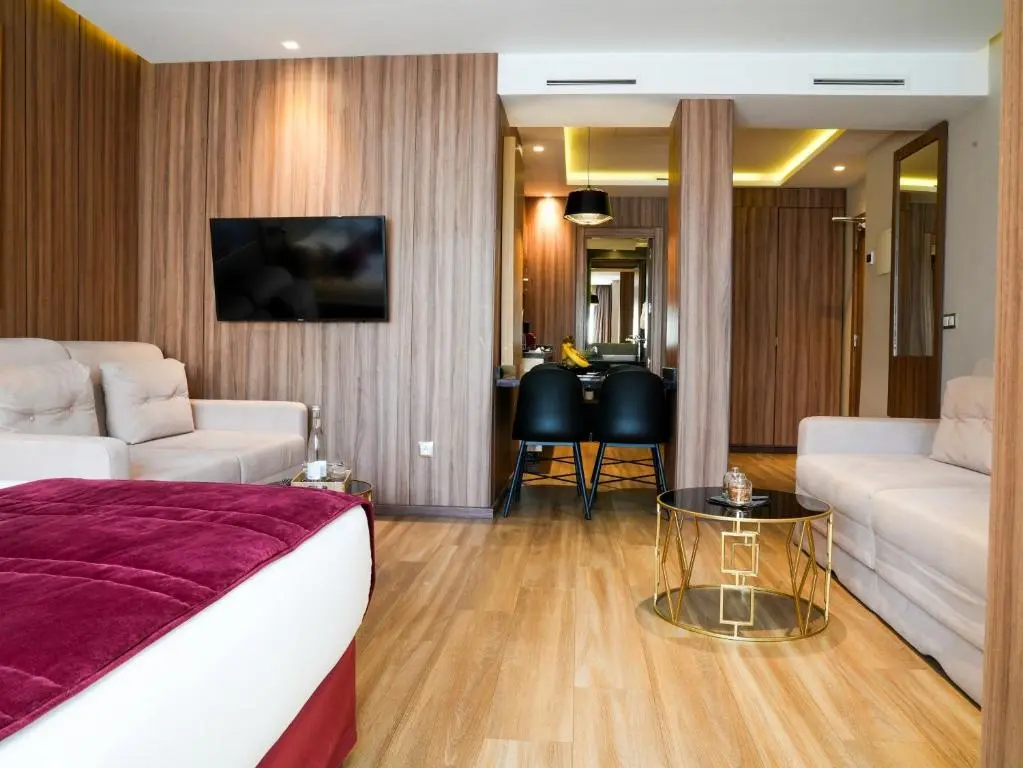 First Suites Hotel gallery image 12
