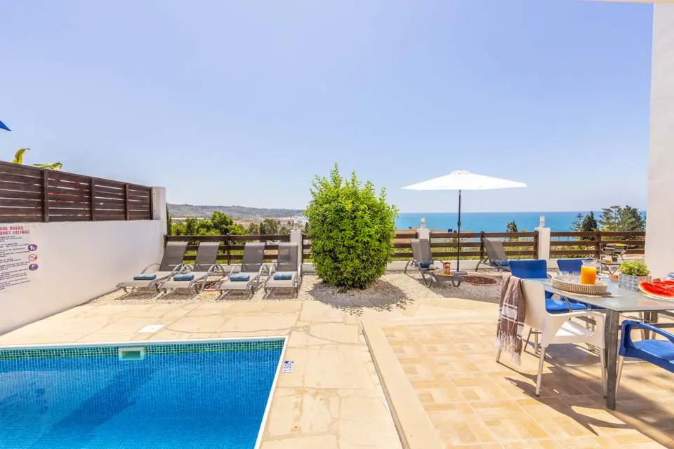 Villa Valentina Bay