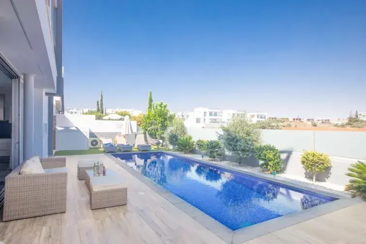 Blue Pearl Holiday Villa 6