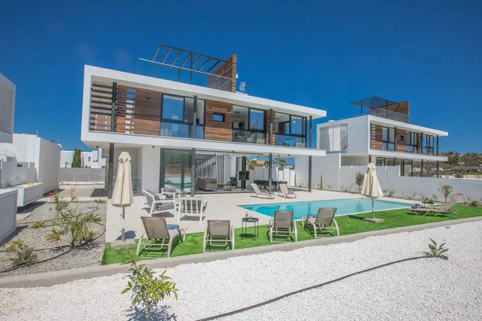 Protaras Elite Pearl 15
