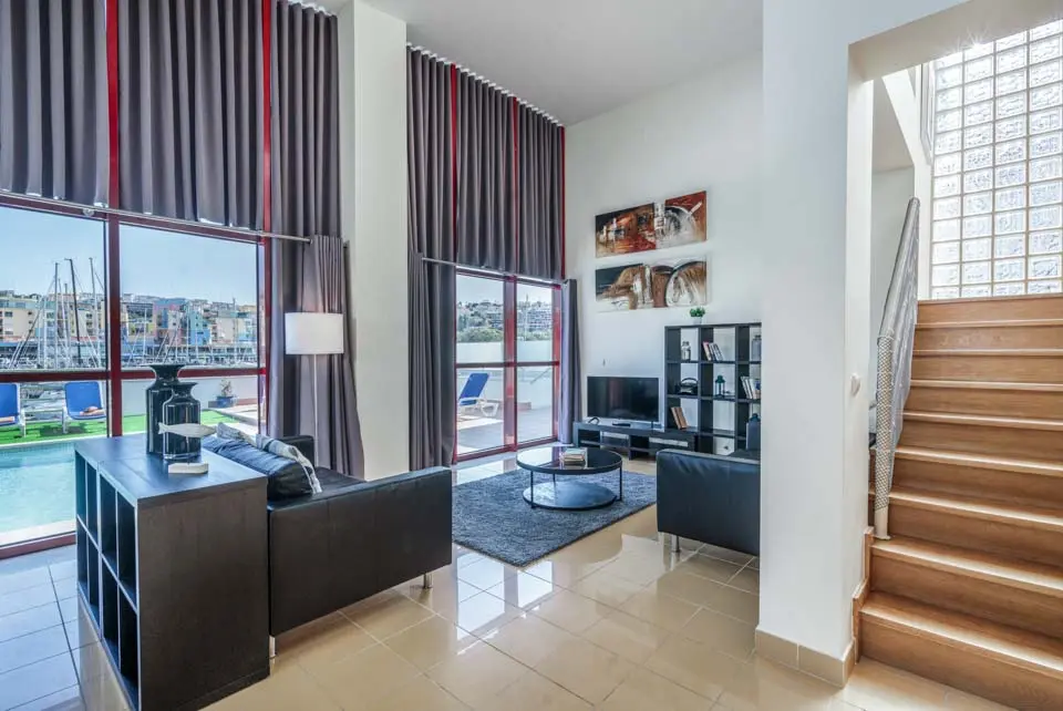 Villa Malibu Marina